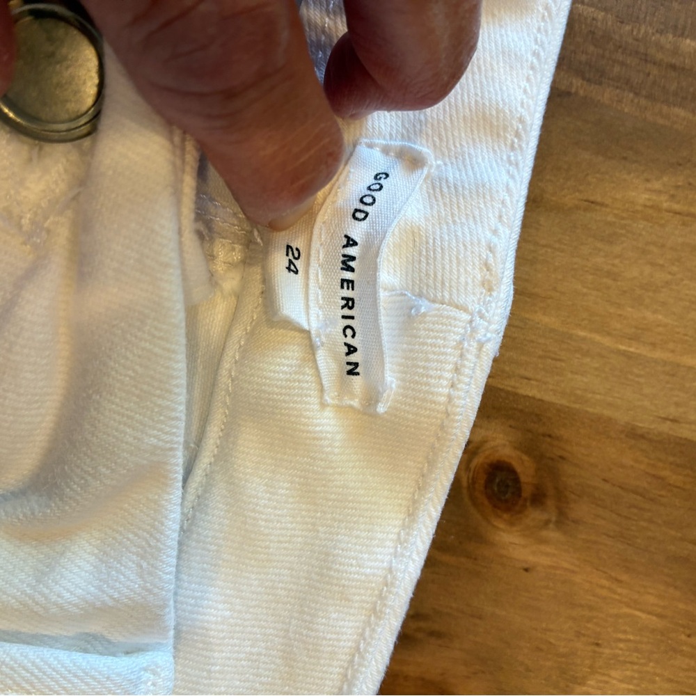 Good American White Straight Jeans - Picture 8 of 12